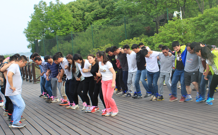 14746984793697199bo5.png 多人足跑.png